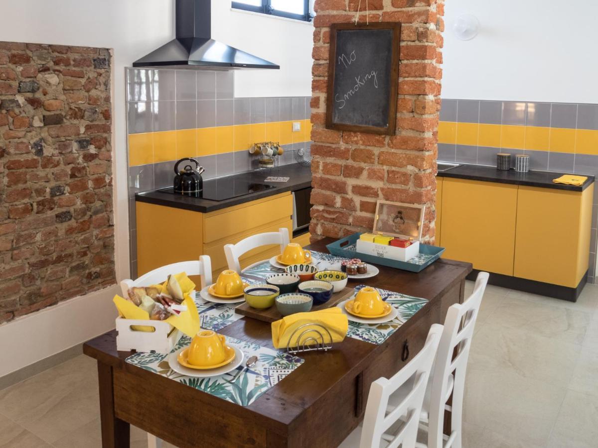 אסטי La Tintoria Suites מראה חיצוני תמונה