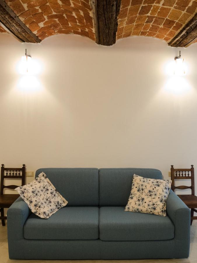 אסטי La Tintoria Suites מראה חיצוני תמונה